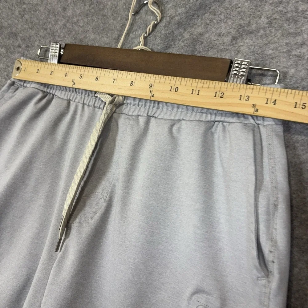 Vuori Sunday Performance Shorts Mens Sz S Gray Zip Pocket Drawstring Elastic 7